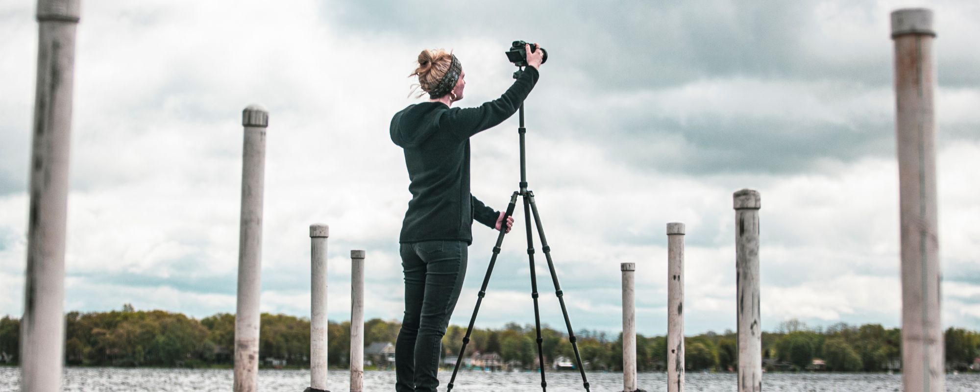 Best Tripod:  Tall Travel Tripods