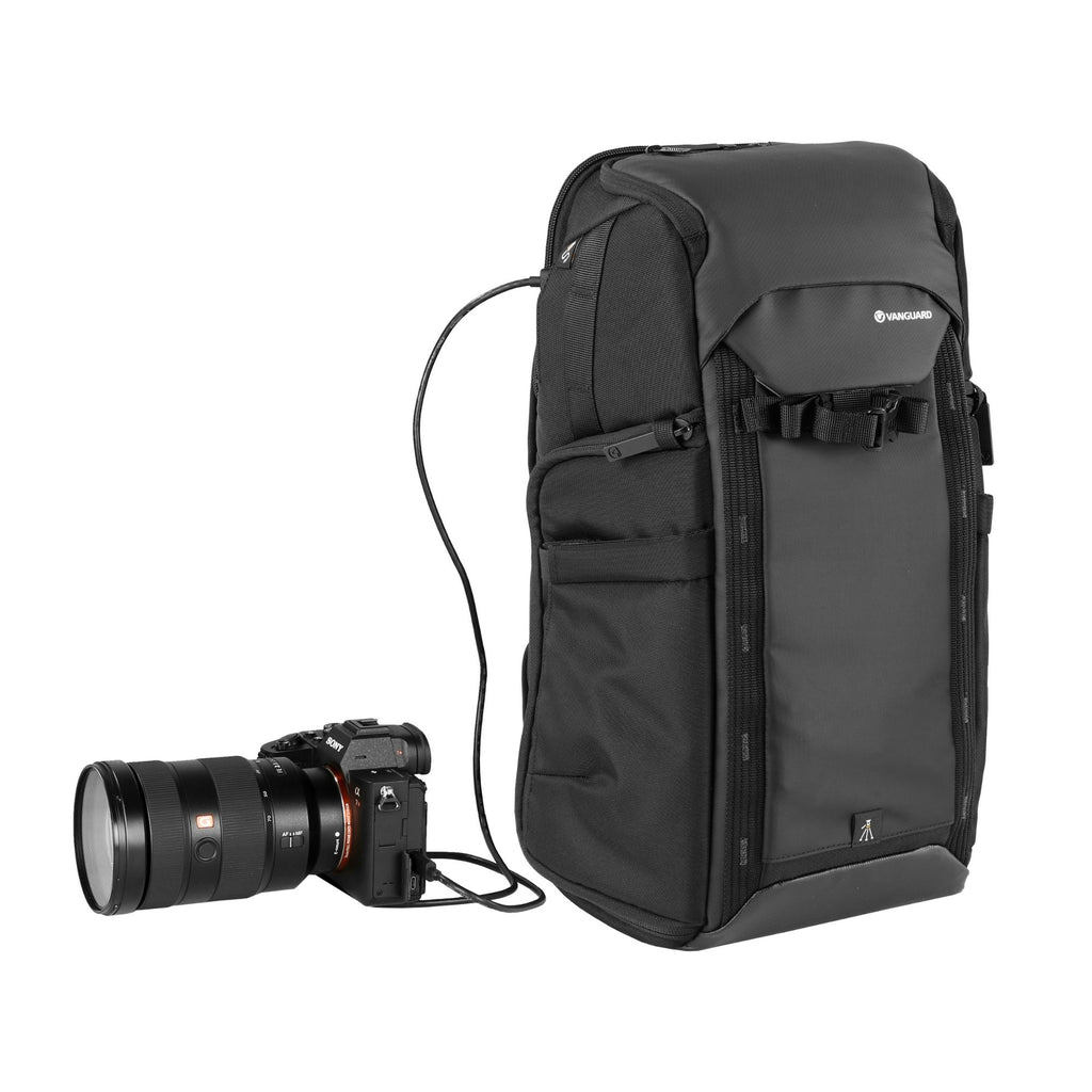 VEO ADAPTOR R44 BK 16 Litre Backpack with USB Port - Rear Access